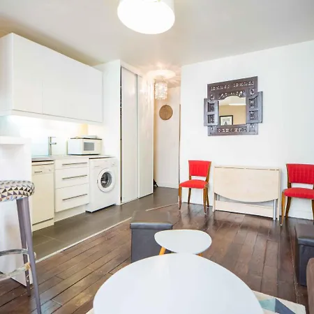 Joli 2 Pieces Avec 1 Chambre#paris 17 #batignolles *